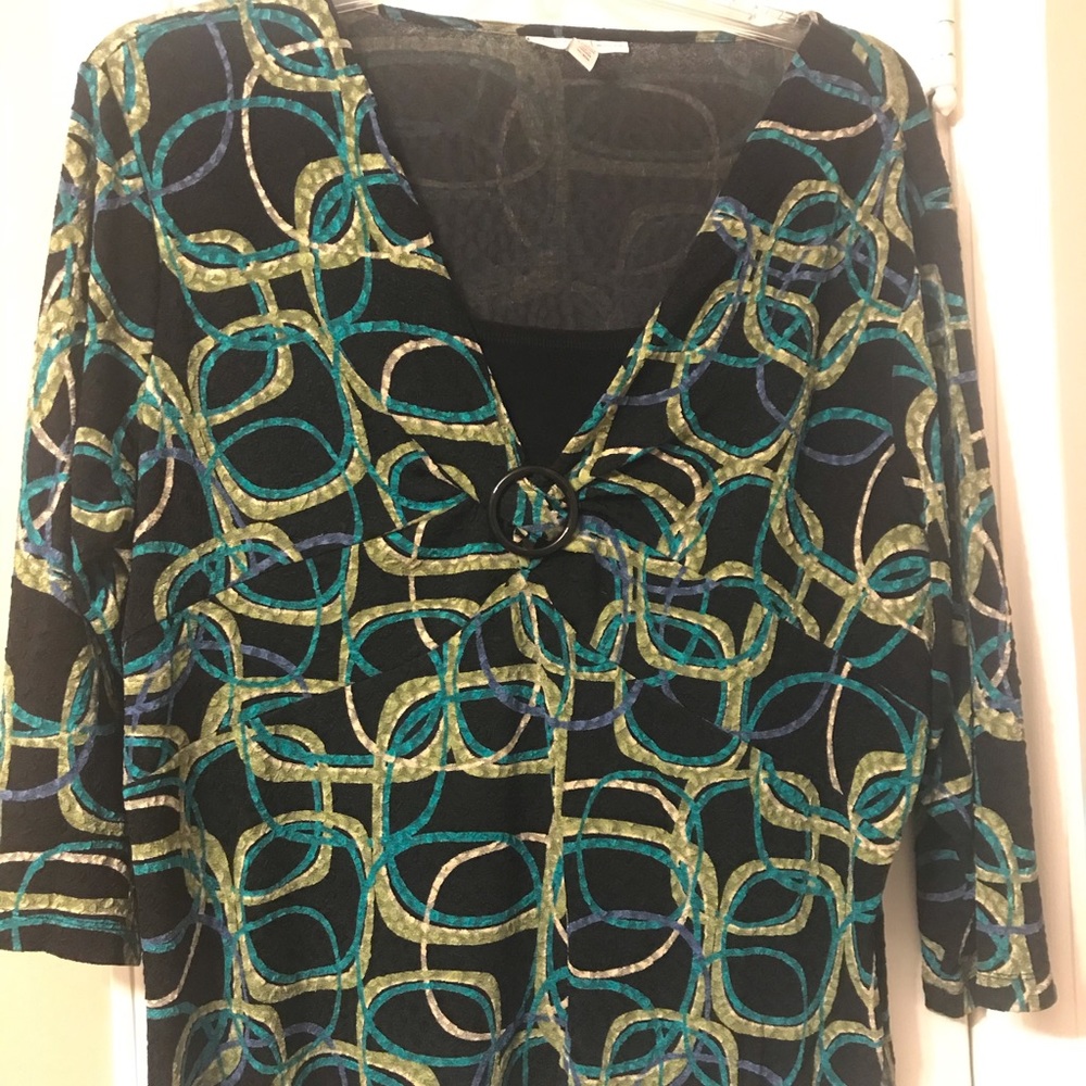 3 blouses 3x in very good condition!